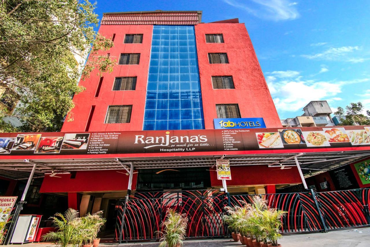 Fabhotel Ranjanas - Nr Phoenix Mall Of The Millennium Wakad 外观 照片