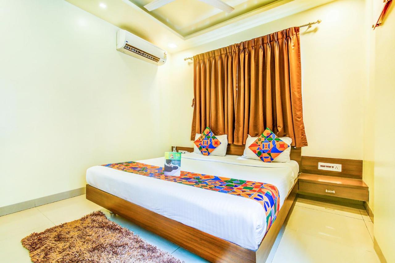 Fabhotel Ranjanas - Nr Phoenix Mall Of The Millennium Wakad 外观 照片
