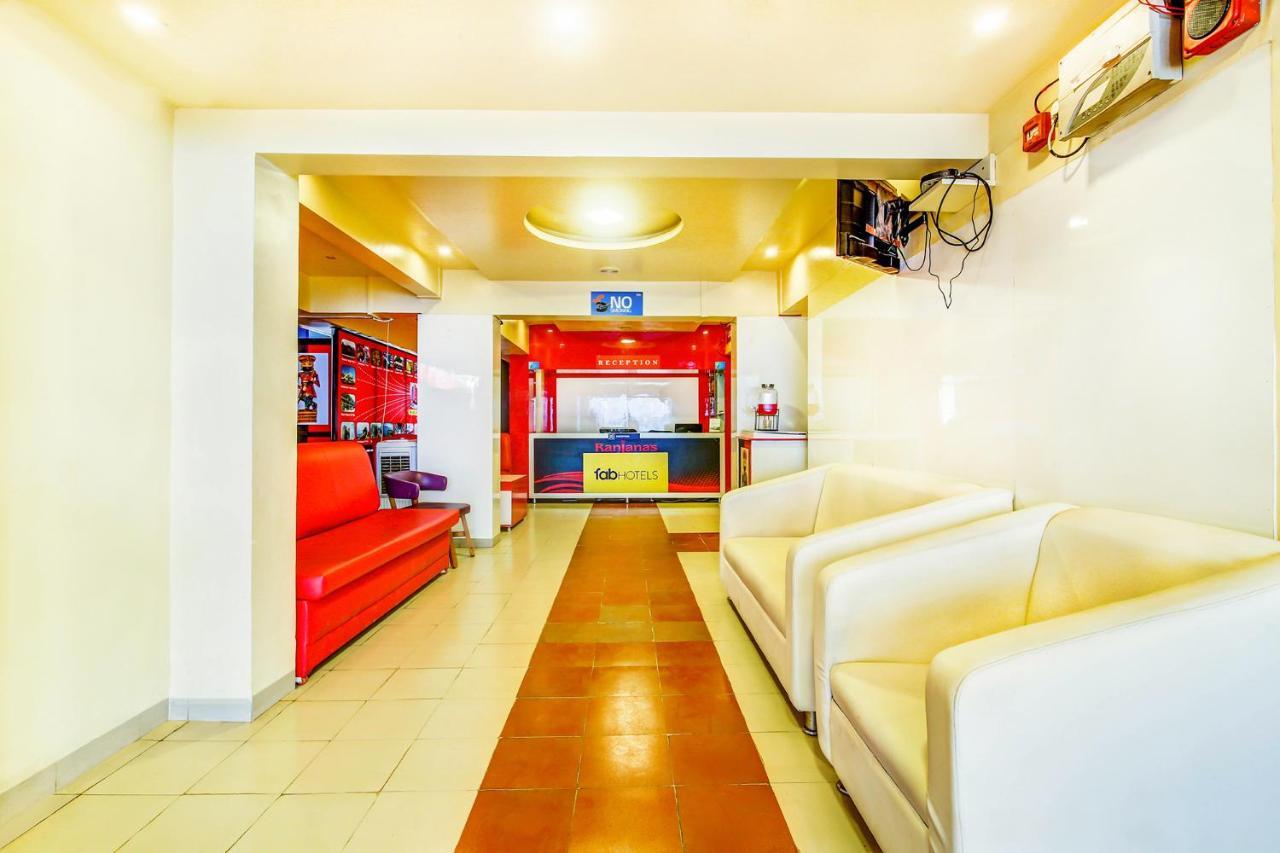 Fabhotel Ranjanas - Nr Phoenix Mall Of The Millennium Wakad 外观 照片